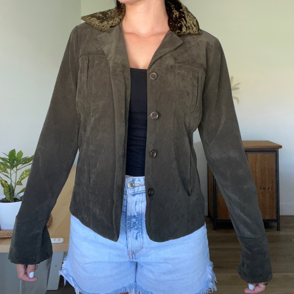 Susan Graver Jacket - Picture 2 of 12